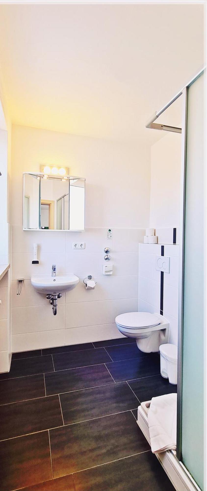 Hotel Krone Königsbrunn Kültér fotó