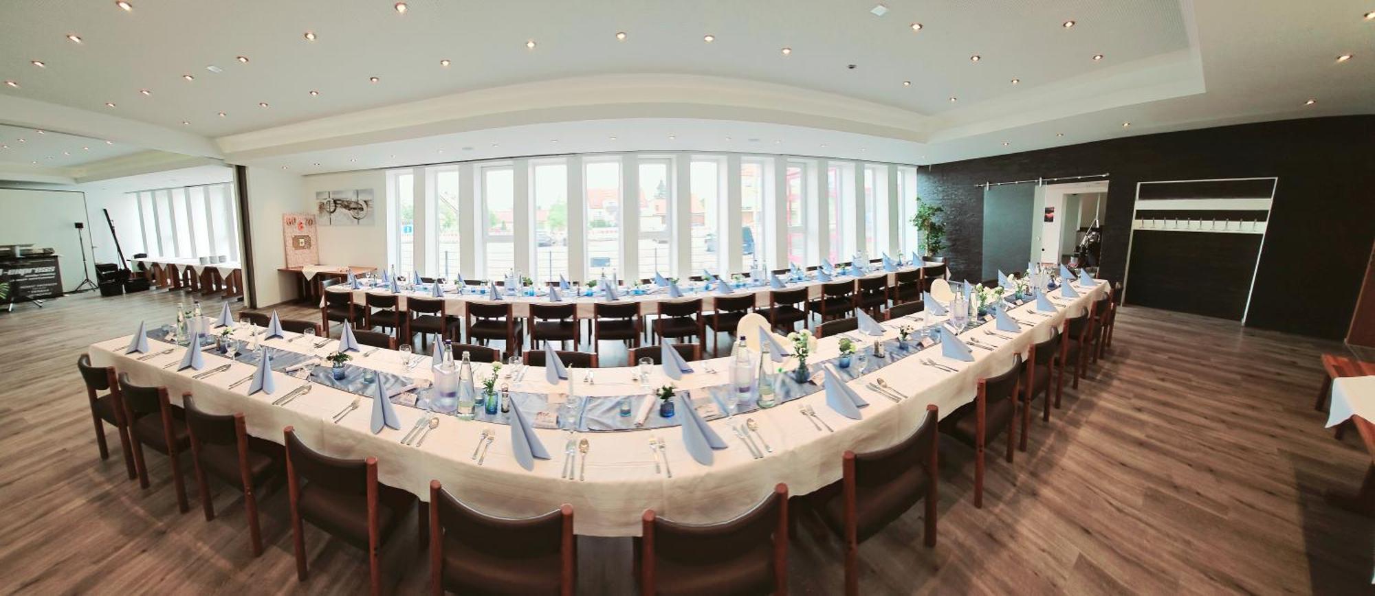 Hotel Krone Königsbrunn Kültér fotó