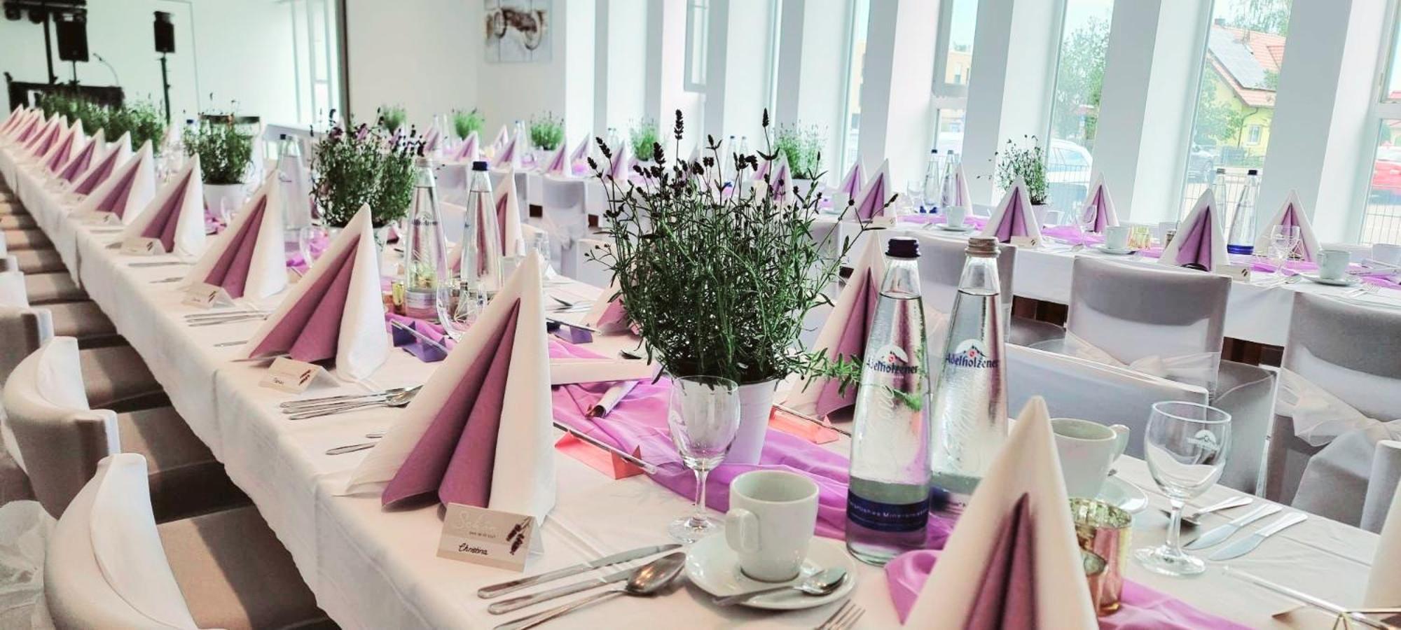 Hotel Krone Königsbrunn Kültér fotó